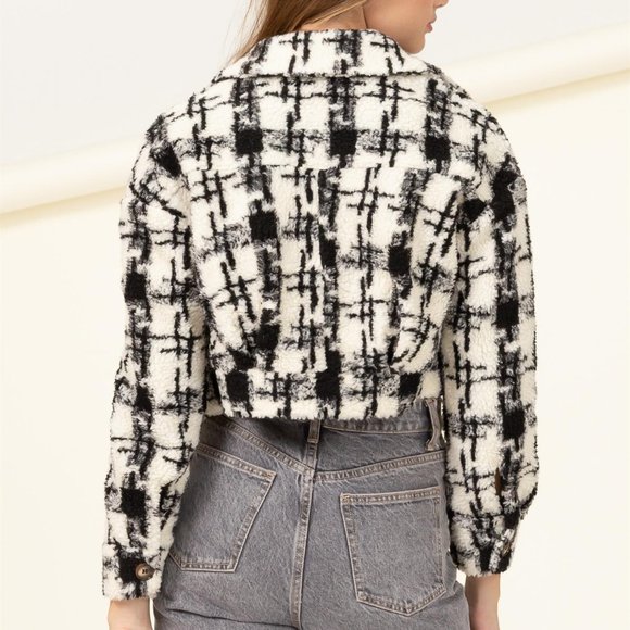 MY STYLE PATTERENED TEDDY CROPPED JACKET - Picture 4 of 6